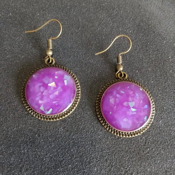 Purple faux fire opal glow in dark and sunlight bronze round dangle earrings - Picture 6 of 6